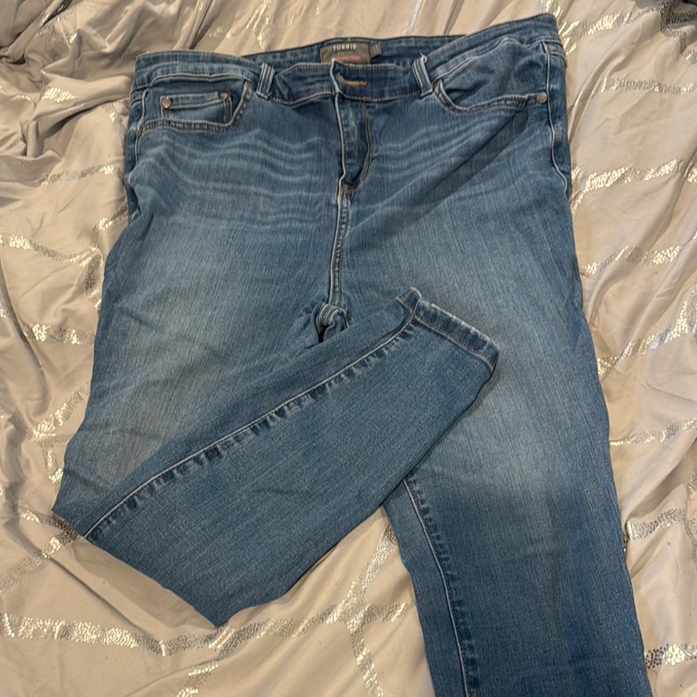 Torrid Midfit Super Skinny jeans 14S EUC